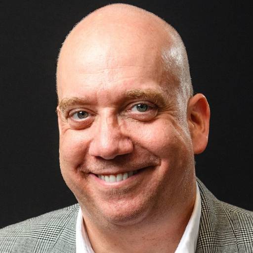 Face Guesser: Paul Giamatti - 1x1