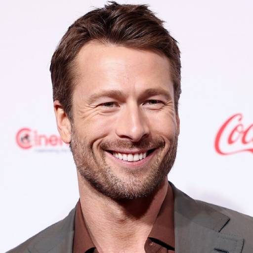 Face Guesser: Glen Powell - 1x1